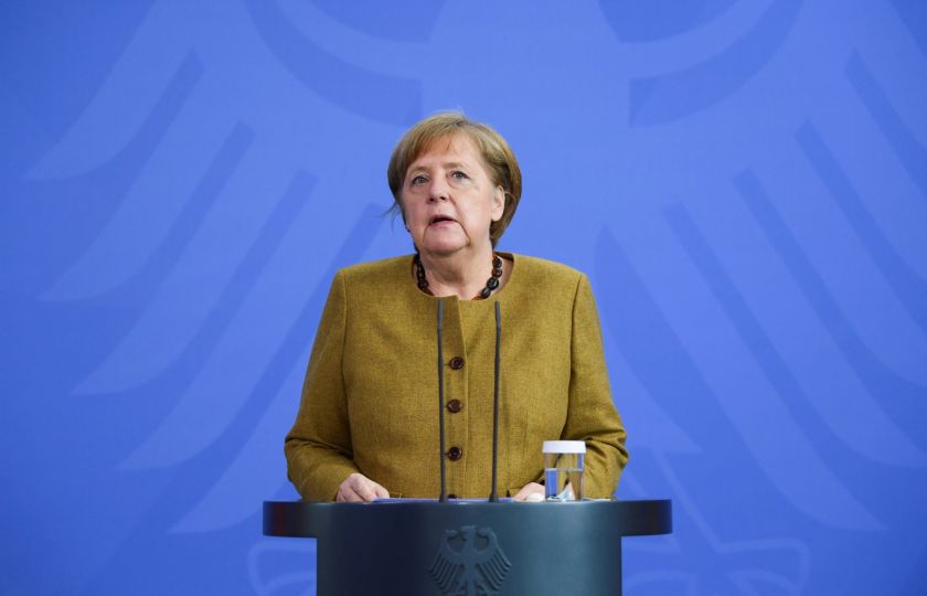 Kancléřka Angela Merkelová přinutila odstoupit z funkce pověřence CDU pro východní Německo, Christiana Hirteho.  Foto: Profimedia.