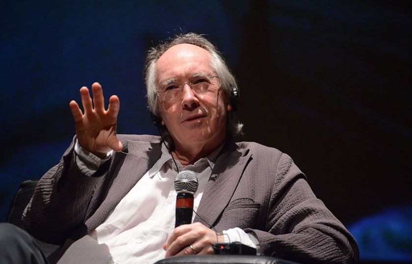 Ian McEwan. Foto: Fronteiras do Pensamento, CC BY-SA 2.0.