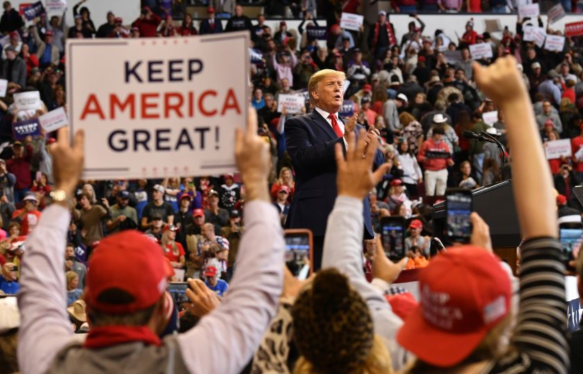 Donald Trump řeční na mítinku Louisianě v listopadu 2019. Foto: Profimedia.